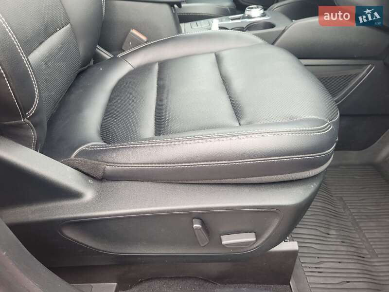 Внедорожник / Кроссовер Ford Escape 2022 в Львове