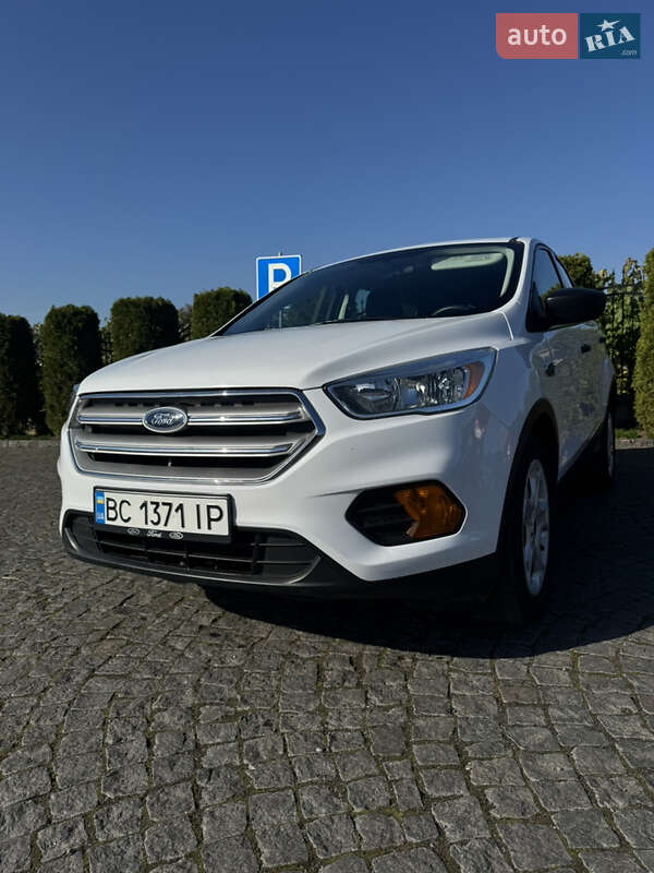 Внедорожник / Кроссовер Ford Escape 2017 в Жовкве