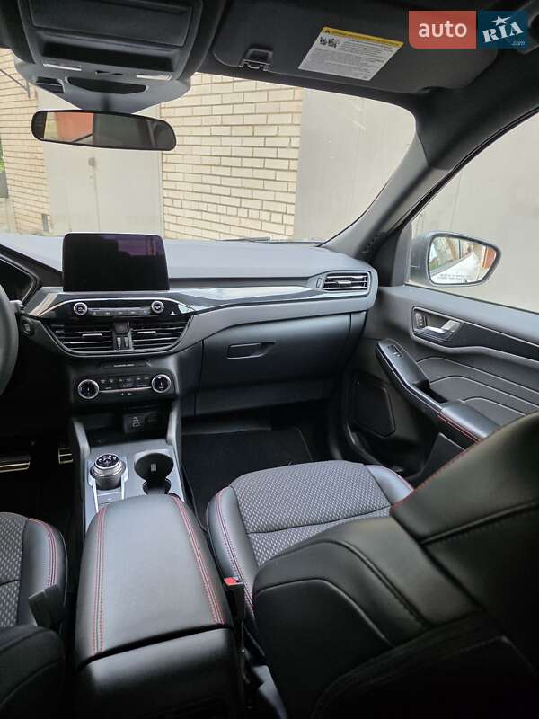 Позашляховик / Кросовер Ford Escape 2024 в Тернополі