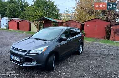 Позашляховик / Кросовер Ford Escape 2015 в Миколаєві