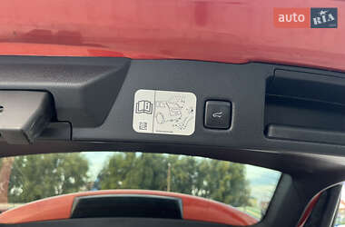 Внедорожник / Кроссовер Ford Escape 2019 в 