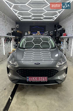 Внедорожник / Кроссовер Ford Escape 2022 в 