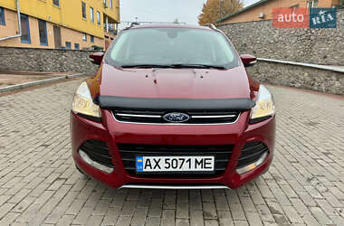 Внедорожник / Кроссовер Ford Escape 2014 в 
