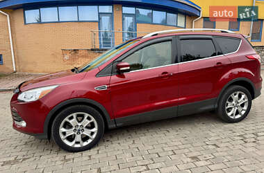 Внедорожник / Кроссовер Ford Escape 2014 в 