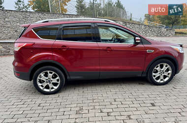 Внедорожник / Кроссовер Ford Escape 2014 в 