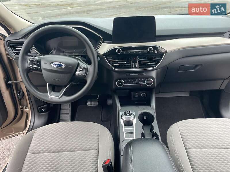 Позашляховик / Кросовер Ford Escape 2020 в Вінниці