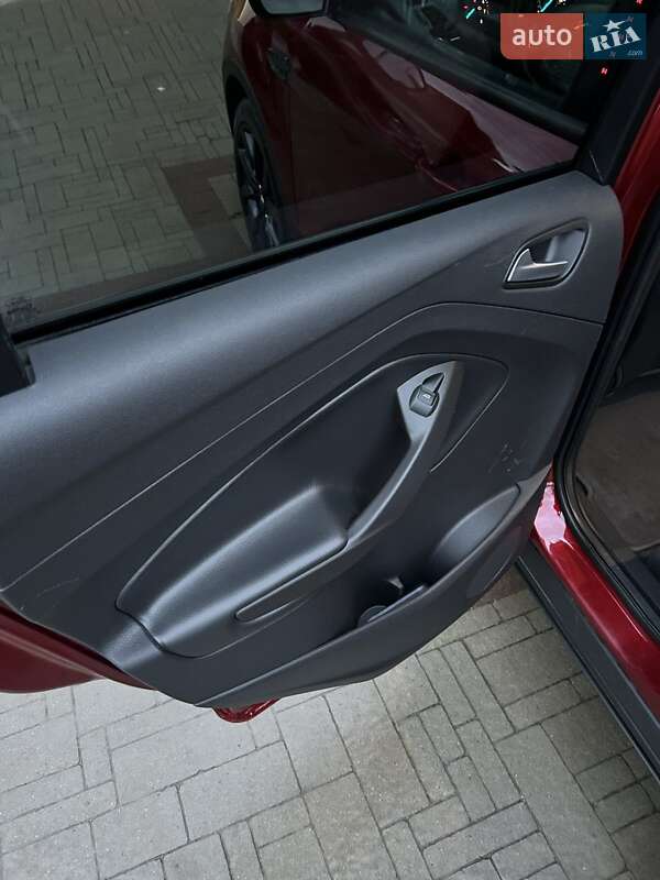 Позашляховик / Кросовер Ford Escape 2017 в Львові фото 20 Позашляховик / Кросовер Ford Escape 2017 в Львові