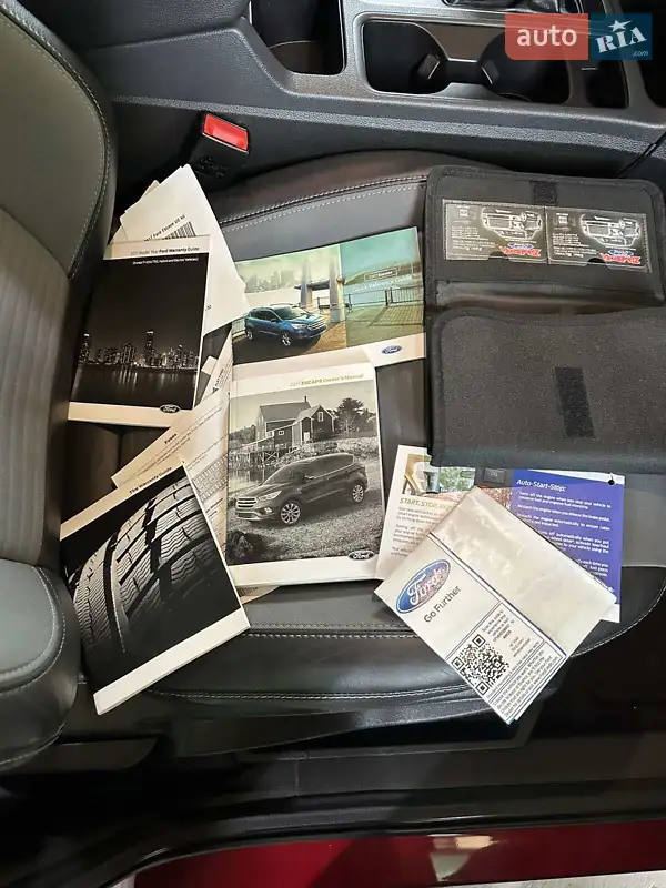 Позашляховик / Кросовер Ford Escape 2017 в Львові документ 2 фото Позашляховик / Кросовер Ford Escape 2017 в Львові документ