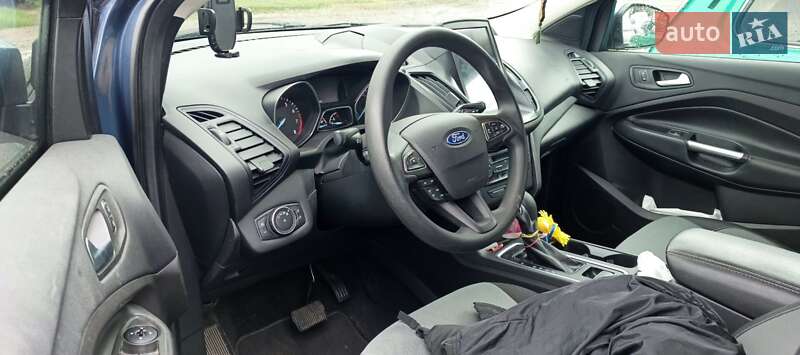 Внедорожник / Кроссовер Ford Escape 2017 в Шостке фото 6 Внедорожник / Кроссовер Ford Escape 2017 в Шостке