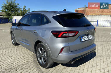 Внедорожник / Кроссовер Ford Escape 2023 в 