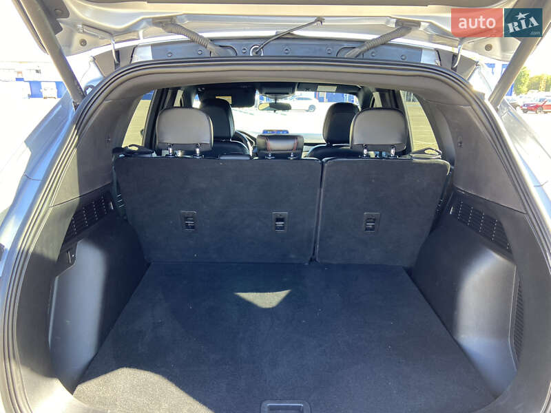 Позашляховик / Кросовер Ford Escape 2023 в Тернополі