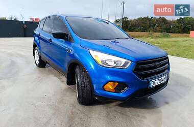 Внедорожник / Кроссовер Ford Escape 2016 в 