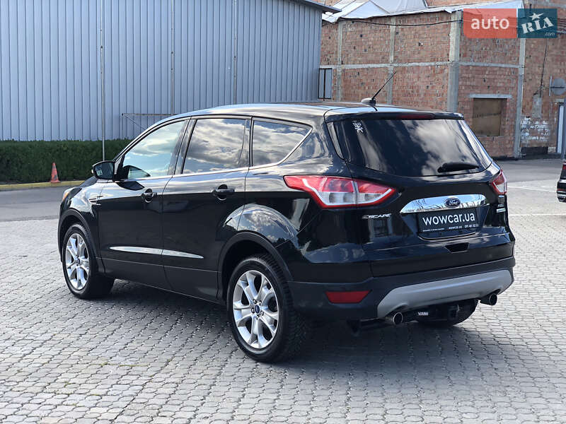 Внедорожник / Кроссовер Ford Escape 2013 в Черновцах