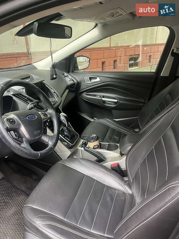 Позашляховик / Кросовер Ford Escape 2013 в Броварах фото 4 Позашляховик / Кросовер Ford Escape 2013 в Броварах