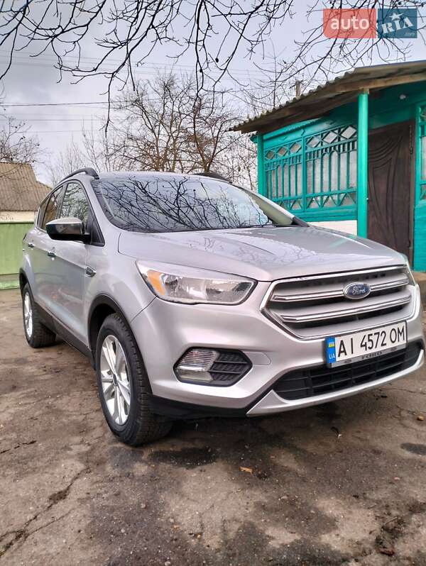 Внедорожник / Кроссовер Ford Escape 2018 в Белой Церкви