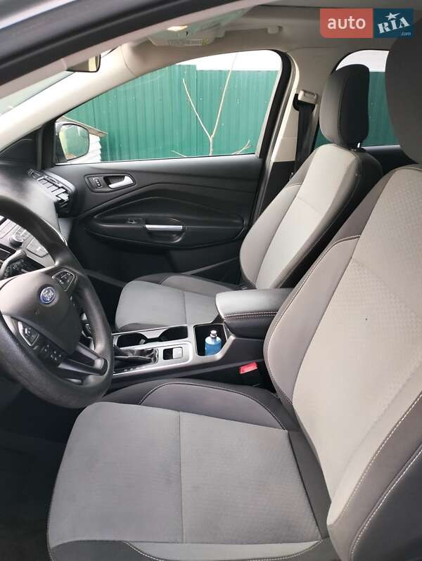 Внедорожник / Кроссовер Ford Escape 2018 в Белой Церкви