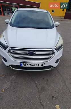 Внедорожник / Кроссовер Ford Escape 2016 в Запорожье