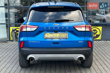 Внедорожник / Кроссовер Ford Escape 2019 в 