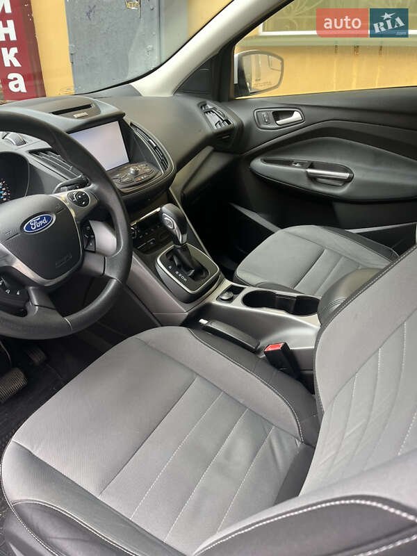 Позашляховик / Кросовер Ford Escape 2012 в Миргороді фото 13 Позашляховик / Кросовер Ford Escape 2012 в Миргороді