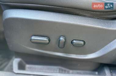 Внедорожник / Кроссовер Ford Escape 2013 в 