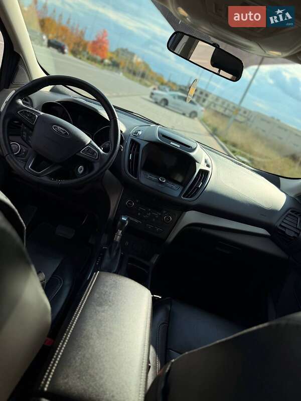 Внедорожник / Кроссовер Ford Escape 2016 в Одессе фото 8 Внедорожник / Кроссовер Ford Escape 2016 в Одессе