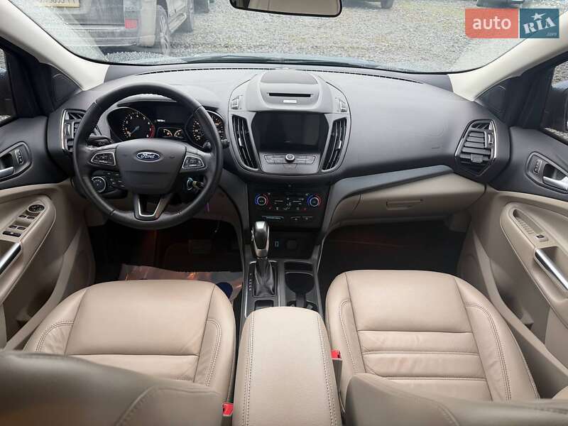 Позашляховик / Кросовер Ford Escape 2018 в Львові
