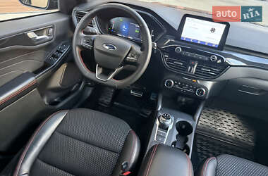 Позашляховик / Кросовер Ford Escape 2024 в 