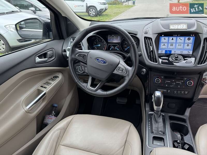 Внедорожник / Кроссовер Ford Escape 2019 в Дрогобыче