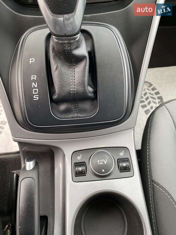 Позашляховик / Кросовер Ford Escape 2015 в Львові фото 15 Позашляховик / Кросовер Ford Escape 2015 в Львові