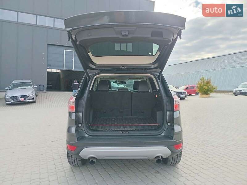 Позашляховик / Кросовер Ford Escape 2016 в Львові фото 20 Позашляховик / Кросовер Ford Escape 2016 в Львові