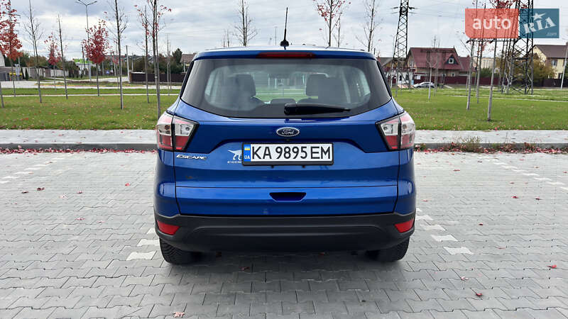 Позашляховик / Кросовер Ford Escape 2017 в Ірпені