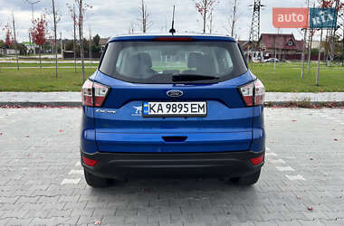Позашляховик / Кросовер Ford Escape 2017 в  фото 7 Позашляховик / Кросовер Ford Escape 2017 в