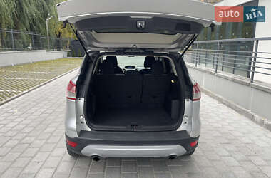 Внедорожник / Кроссовер Ford Escape 2013 в 