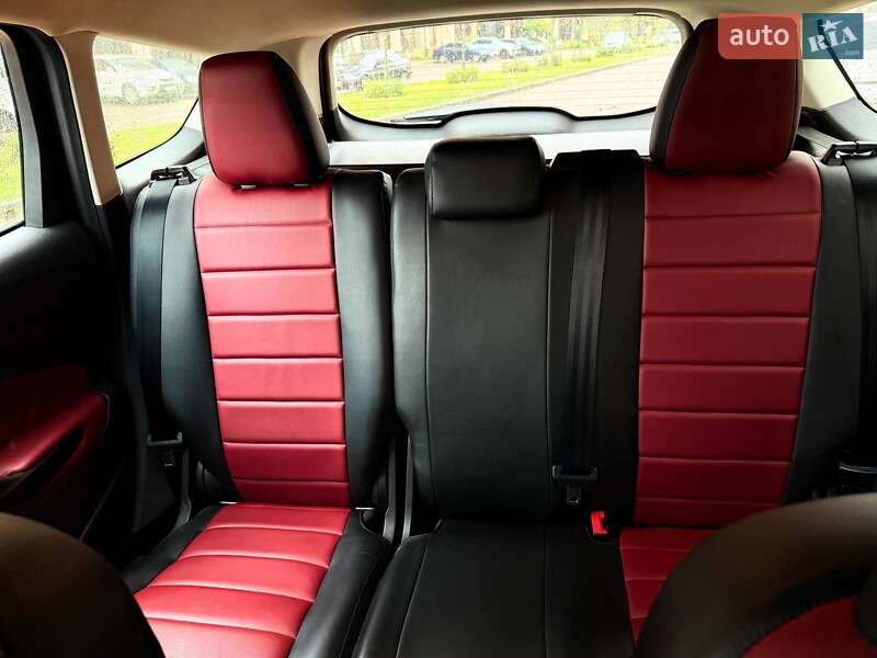 Внедорожник / Кроссовер Ford Escape 2018 в Софиевской Борщаговке фото 13 Внедорожник / Кроссовер Ford Escape 2018 в Софиевской Борщаговке