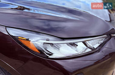 Позашляховик / Кросовер Ford Escape 2023 в 