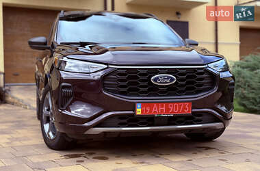 Позашляховик / Кросовер Ford Escape 2023 в 