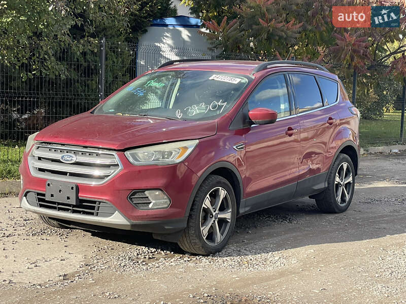 Позашляховик / Кросовер Ford Escape 2016 в Львові