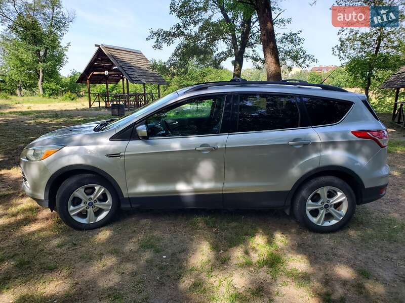 Внедорожник / Кроссовер Ford Escape 2013 в Днепре