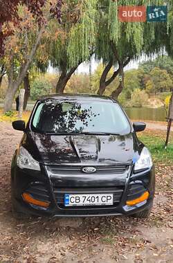 Позашляховик / Кросовер Ford Escape 2013 в 