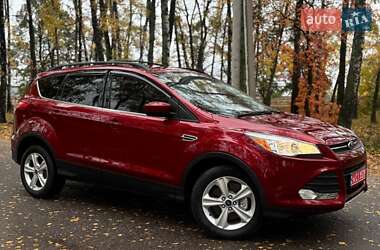 Внедорожник / Кроссовер Ford Escape 2015 в Ахтырке