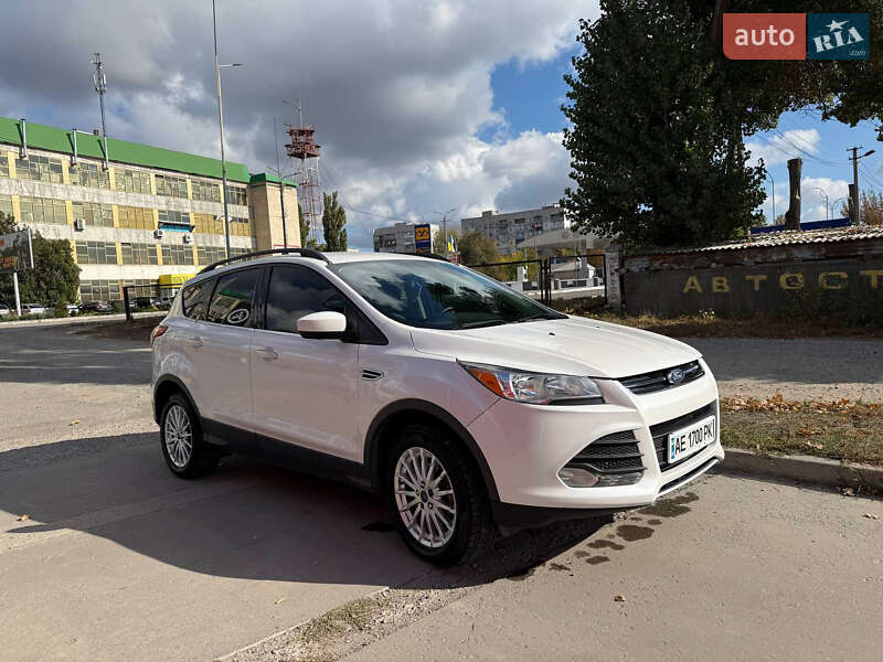Позашляховик / Кросовер Ford Escape 2015 в Новомосковську фото 15 Позашляховик / Кросовер Ford Escape 2015 в Новомосковську