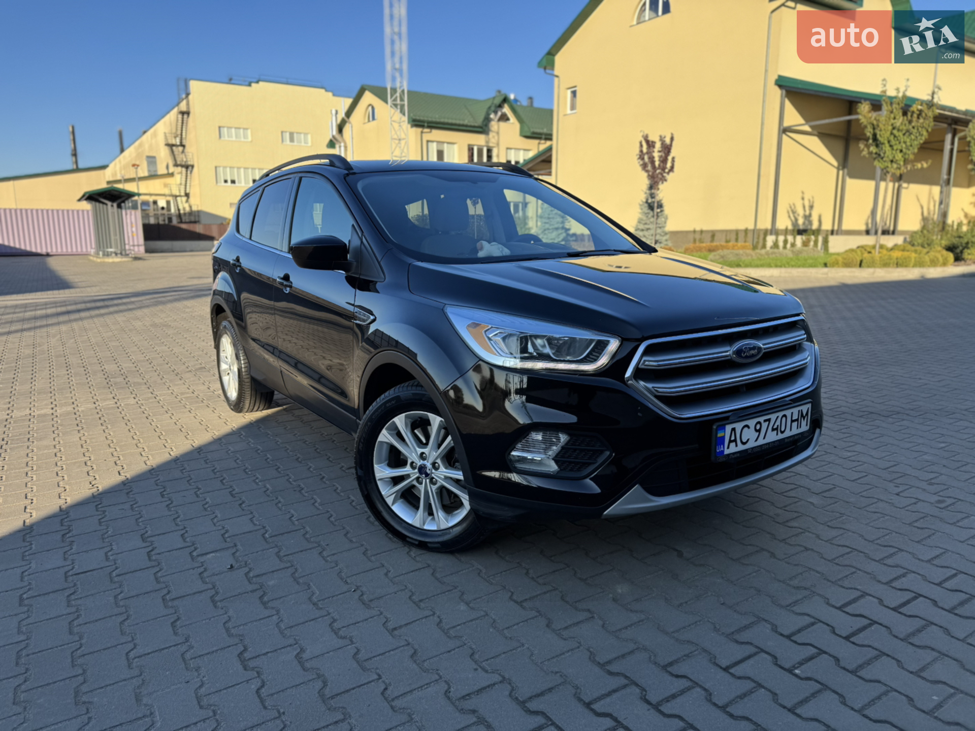 2017 Ford Escape - мініатюра 2