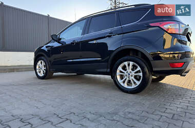 Позашляховик / Кросовер Ford Escape 2017 в  фото 37 Позашляховик / Кросовер Ford Escape 2017 в
