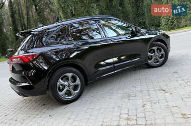 Внедорожник / Кроссовер Ford Escape 2023 в 