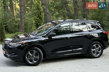 Внедорожник / Кроссовер Ford Escape 2023 в 