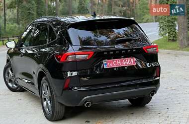 Внедорожник / Кроссовер Ford Escape 2023 в 