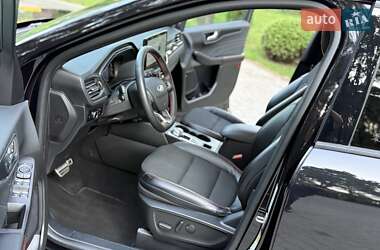 Внедорожник / Кроссовер Ford Escape 2023 в 