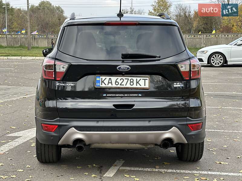 Внедорожник / Кроссовер Ford Escape 2017 в Киеве