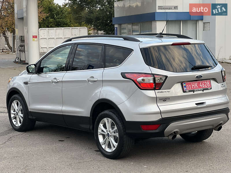 Внедорожник / Кроссовер Ford Escape 2018 в Днепре фото 3 Внедорожник / Кроссовер Ford Escape 2018 в Днепре