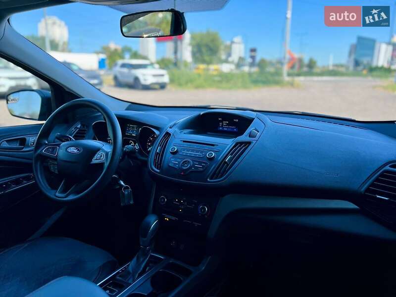Позашляховик / Кросовер Ford Escape 2018 в Кам'янці фото 19 Позашляховик / Кросовер Ford Escape 2018 в Кам'янці